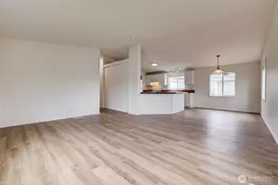 2004 95th St E, Tacoma, WA 98445 - Photo 7