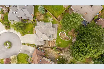 2138 221st Place NE, Sammamish, WA 98074 - Photo 33