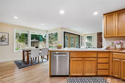 2138 221st Place NE, Sammamish, WA 98074 - Photo 11