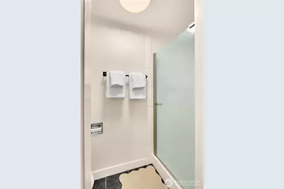 4707 W Lake Sammamish Parkway SE #d304, Issaquah, WA 98027 - Photo 23