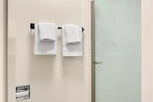 4707 W Lake Sammamish Pkwy SE, Issaquah, WA 98027 - Photo 23