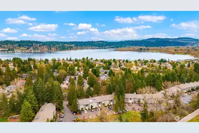 4707 W Lake Sammamish Parkway SE #d304, Issaquah, WA 98027 - Photo 3