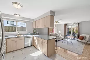 4829 102nd Pl SW, Mukilteo, WA 98275 - Photo 9