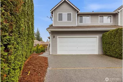 2000 Village Green Drive #16, Mill Creek, WA 98012 - Photo 1