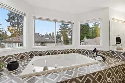 2000 Village Green Drive #16, Mill Creek, WA 98012 - Photo 23