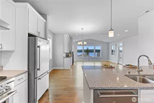 17588 Fjord Dr NE, Poulsbo, WA 98370 - Photo 5