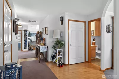 7214 35th Street NE, Marysville, WA 98270 - Photo 3