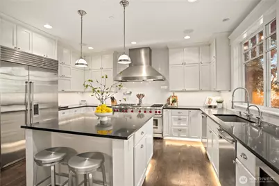 8612 SE 36th Street, Mercer Island, WA 98040 - Photo 9