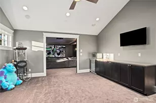 8612 SE 36th St, Mercer Island, WA 98040 - Photo 25