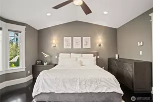 8612 SE 36th St, Mercer Island, WA 98040 - Photo 15