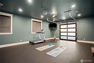 8612 SE 36th St, Mercer Island, WA 98040 - Photo 13