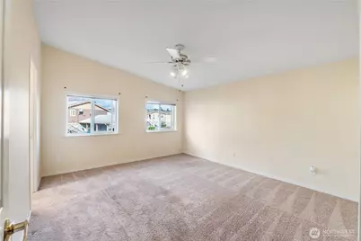 14002 70th Street Ct E, Sumner, WA 98390 - Photo 27