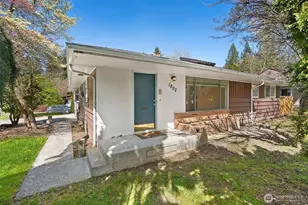 1802 22nd Ave SE, Olympia, WA 98501 - Photo 1