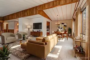 23812 Lake Dr E, Bothell, WA 98021 - Photo 13