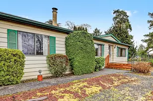 23812 Lake Dr E, Bothell, WA 98021 - Photo 31