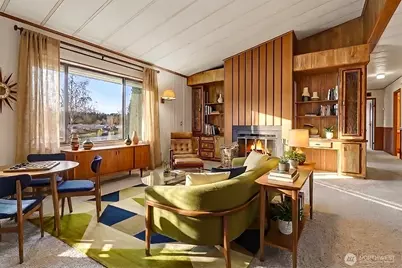 23812 Lake Drive E, Bothell, WA 98021 - Photo 9