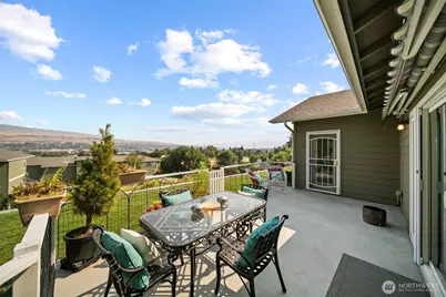 1601 Maiden Lane #E102, Wenatchee, WA 98801 - Photo 33