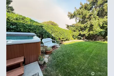 1601 Maiden Lane #E102, Wenatchee, WA 98801 - Photo 35