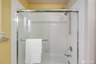 8218 126th Pl SE, Newcastle, WA 98056 - Photo 29