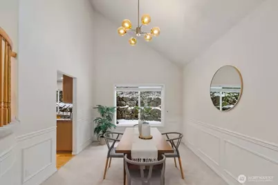 8218 126th Place SE, Newcastle, WA 98056 - Photo 11