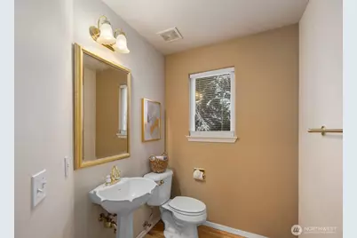 8218 126th Place SE, Newcastle, WA 98056 - Photo 37