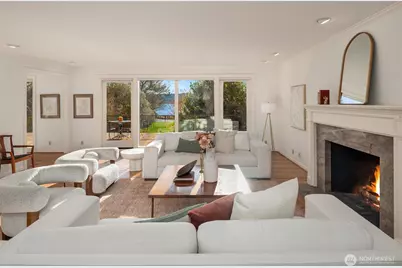 3925 NE Surber Drive, Seattle, WA 98105 - Photo 7