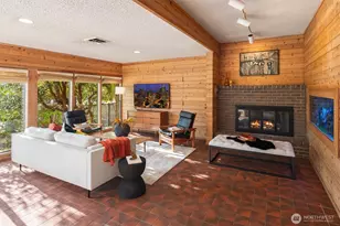 3925 NE Surber Dr, Seattle, WA 98105 - Photo 25