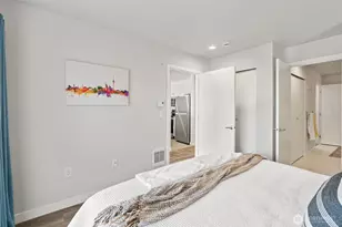 321 10th Ave S, Seattle, WA 98104 - Photo 19