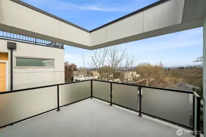 1810 23rd Avenue #A, Seattle, WA 98122 - Photo 7