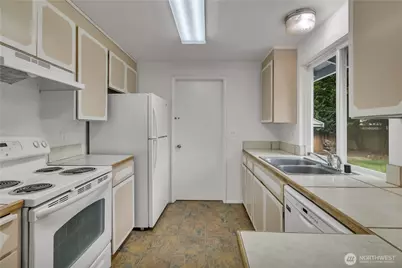 107 Butte Avenue, Pacific, WA 98047 - Photo 17