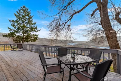 1220 S Webb Place, East Wenatchee, WA 98802 - Photo 19