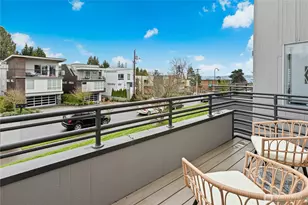 10128 NE 63rd St, Kirkland, WA 98033 - Photo 7