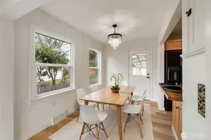 319 4th Ave SE, Puyallup, WA 98372 - Photo 9