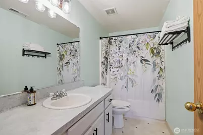 242 Adams Drive, Kelso, WA 98626 - Photo 19
