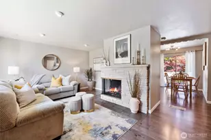 2532 NE 108th Pl, Seattle, WA 98125 - Photo 3