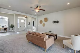 415 SW R St, Quincy, WA 98848 - Photo 3