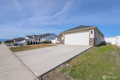 415 SW R Street, Quincy, WA 98848 - Photo 31