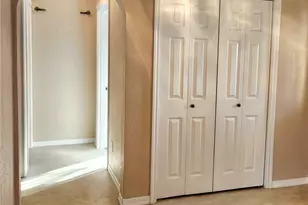 114 NE Cedar Ave, College Place, WA 99324 - Photo 3