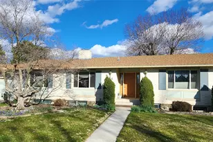 114 NE Cedar Ave, College Place, WA 99324 - Photo 1