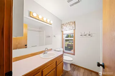 1911 E Island Lake Drive, Shelton, WA 98584 - Photo 31