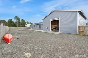 1215 195th St, Long Beach, WA 98631 - Photo 35