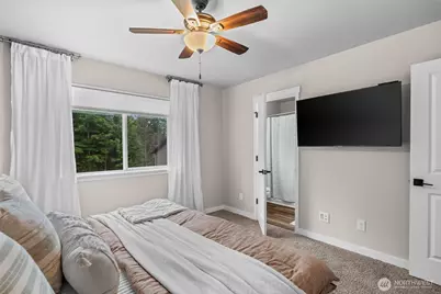 61 E Ellinor Peak Place, Belfair, WA 98528 - Photo 15