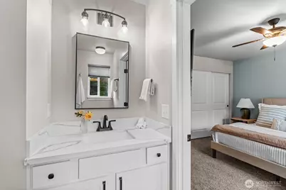 61 E Ellinor Peak Place, Belfair, WA 98528 - Photo 17