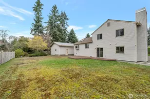 953 Field Ave NE, Renton, WA 98059 - Photo 23