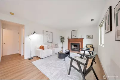 953 Field Avenue NE, Renton, WA 98059 - Photo 11