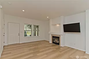 1920 Spencer Ct, DuPont, WA 98327 - Photo 7