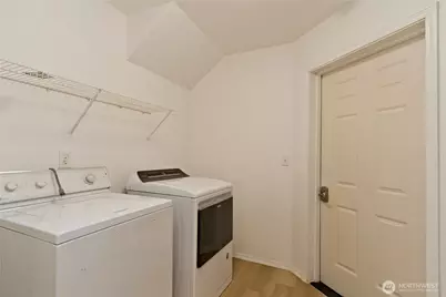 1920 Spencer Court #B13, DuPont, WA 98327 - Photo 15