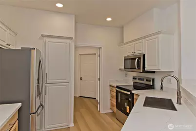 1920 Spencer Court #B13, DuPont, WA 98327 - Photo 13