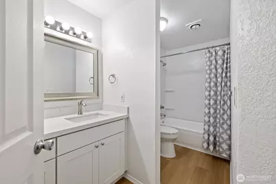 15433 Country Club Drive #E202, Mill Creek, WA 98012 - Photo 17