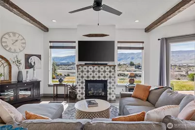 714 Sunset Boulevard NW, Mattawa, WA 99349 - Photo 9